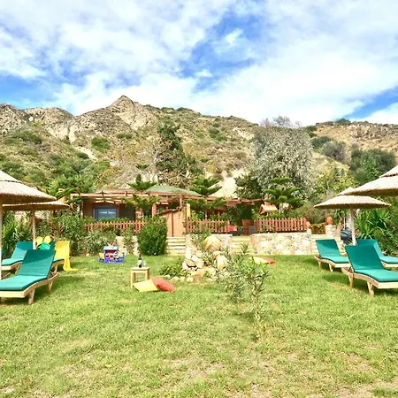 Beachfront Elena With Mini Pool And