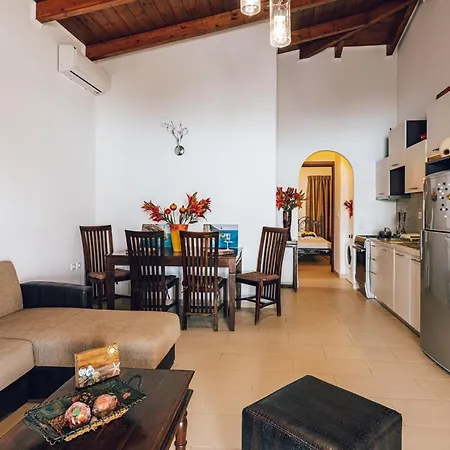 Beachfront Elena With Mini Pool And Villa *