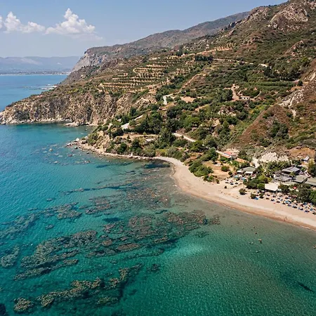 Beachfront Elena With Mini Pool And Villa *